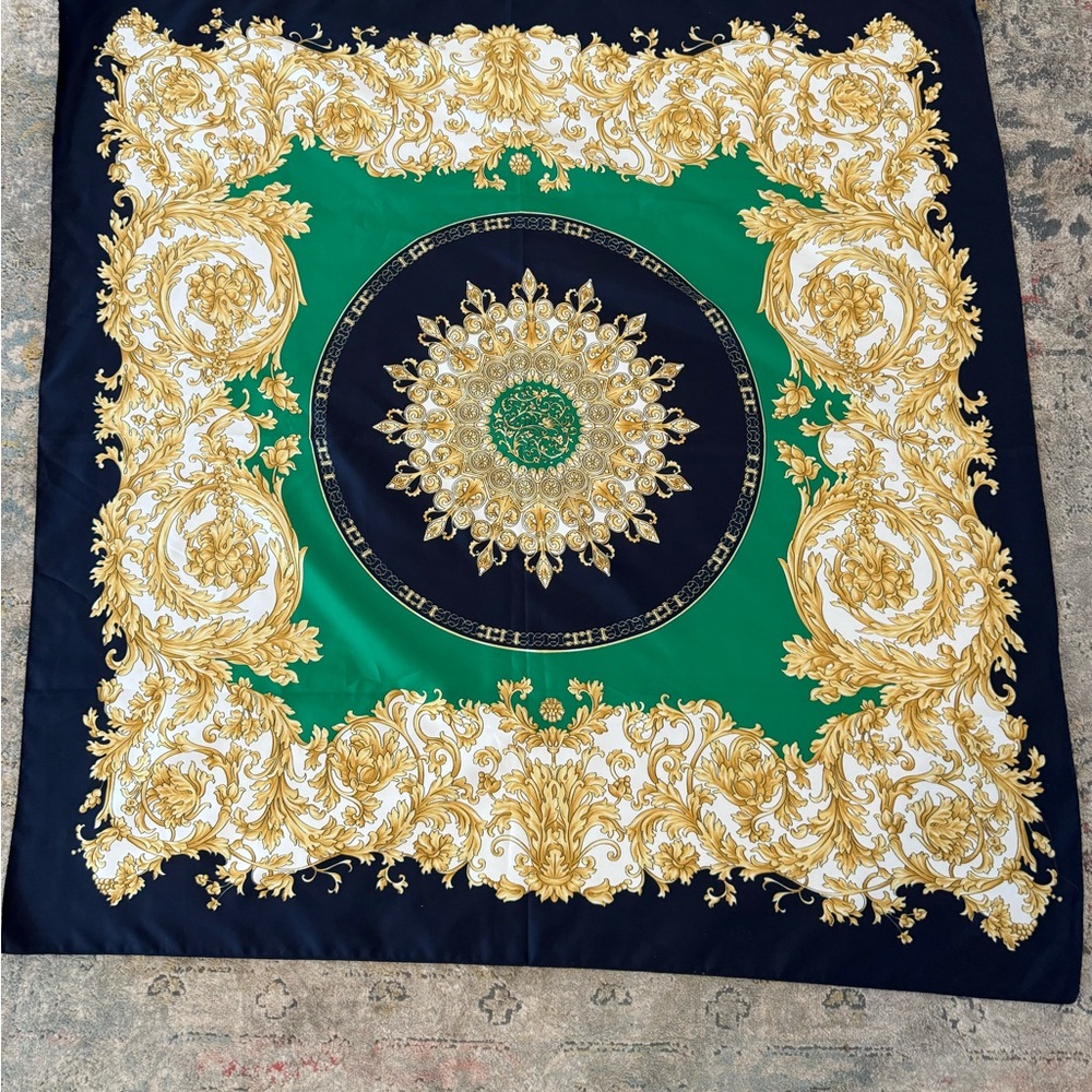 Women's scarf, 35x35. Navy, gold and green